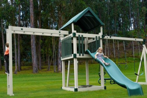 The Best Outdoor Playsets with Monkey Bars