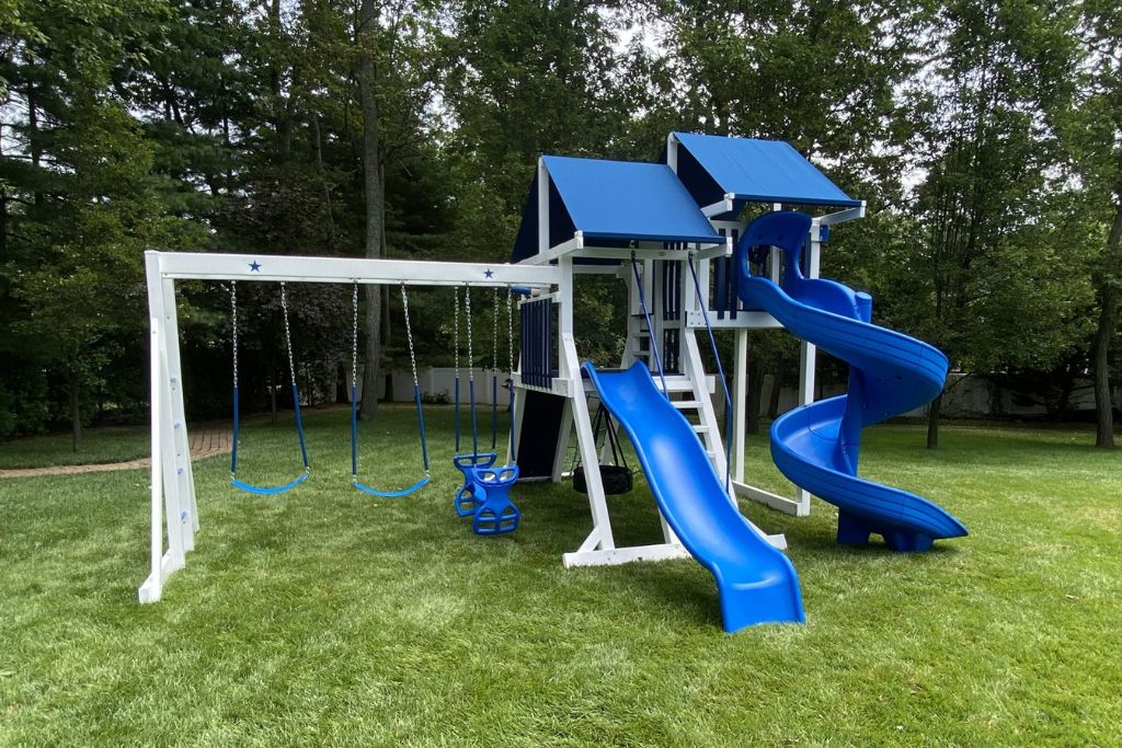 backyard playground sets for residential homes
